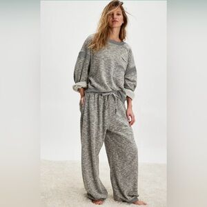 NWOT Free People Everything I Want Set In Heather Grey